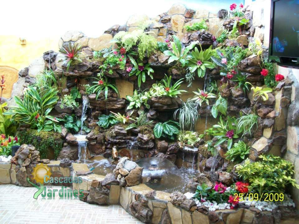 cascadas en piedras naturales cascadas y jardines